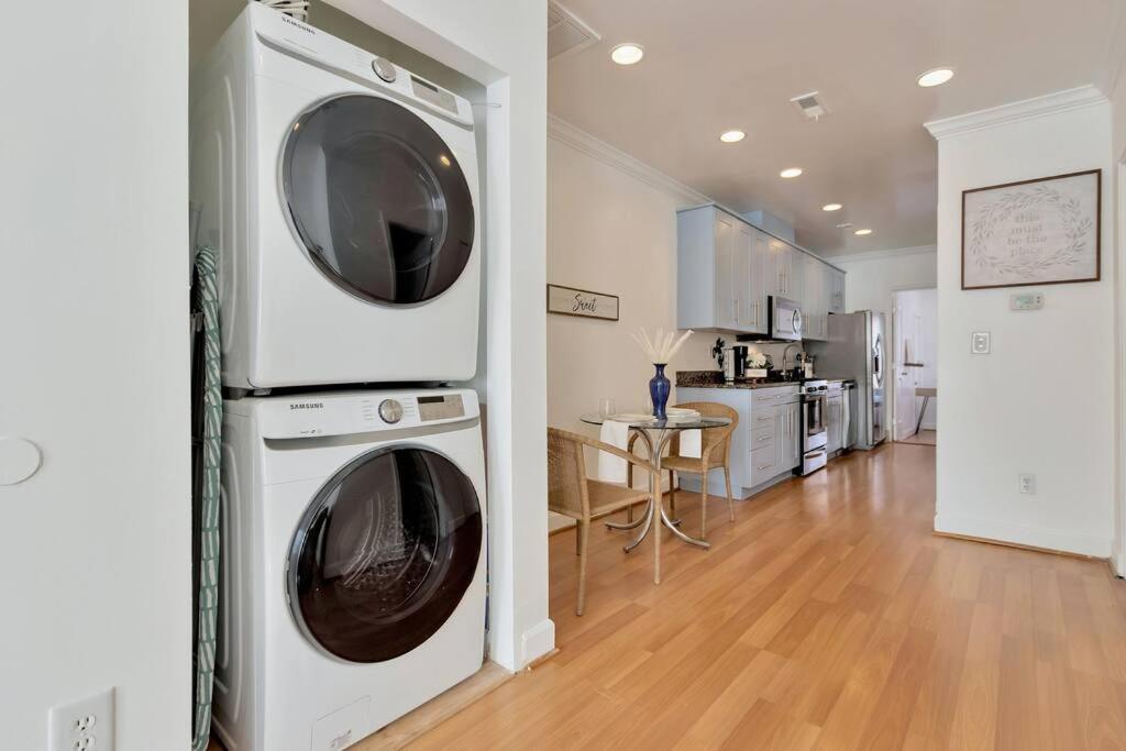 Dc A Lovely Urban Oasis Apartment